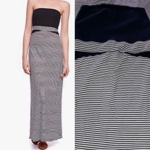 Hurley Small Strapless Maxi Dress